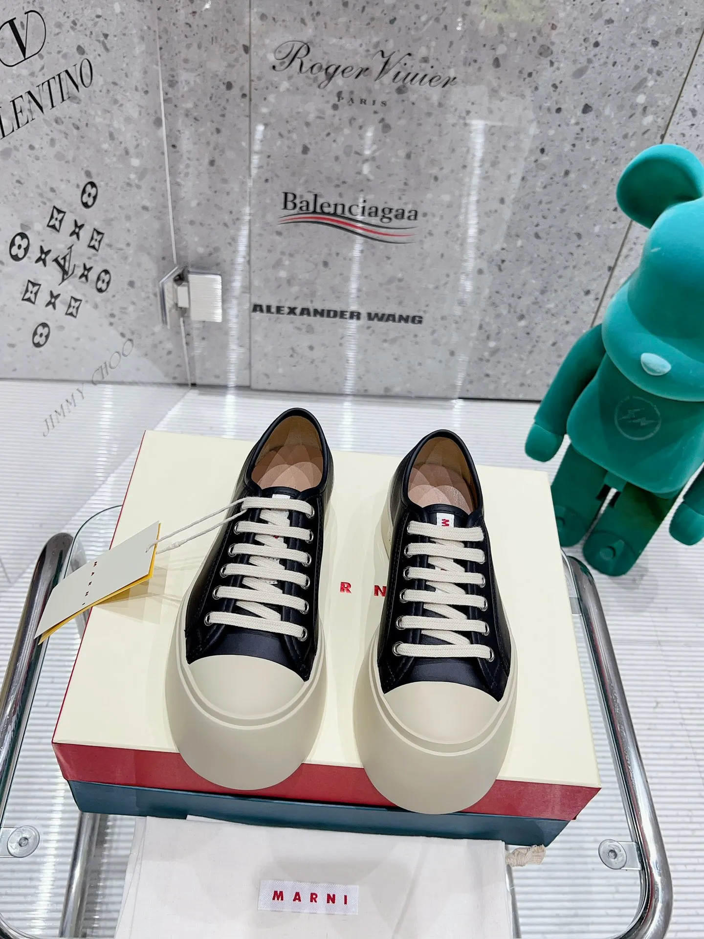 👟👟Ex-factory price 480👟👟 marni big-toe shoes, the latest version, with chip version! New version of outsole, new color, so all colors are in stock!
